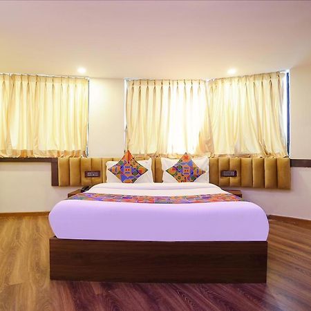 Hotel Rio Bombay Extérieur photo